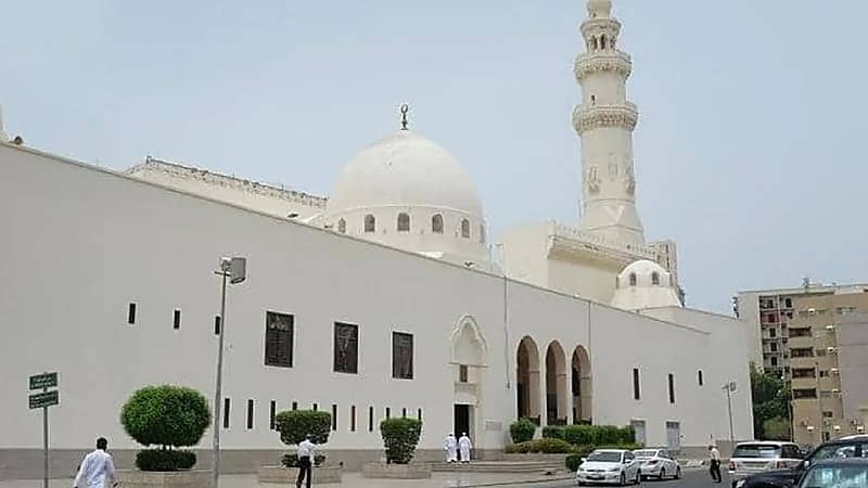 "الشؤون الإسلامية" توجه بقصر استعمال مكبرات الصوت الخارجية على رفع الأذان والإقامة