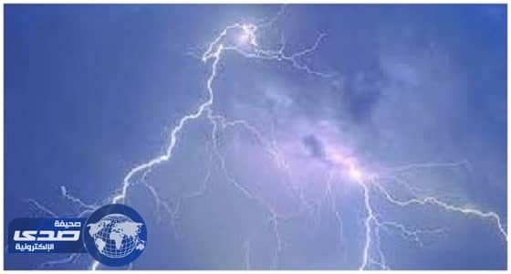 سحب رعدية تغرق نجران وعسير