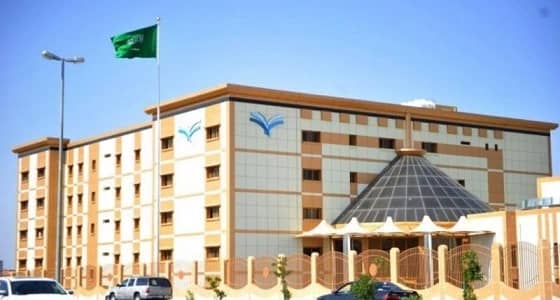 طالب يلقى حتفه أثناء أدائه الصلاة داخل مدرسته في رنية