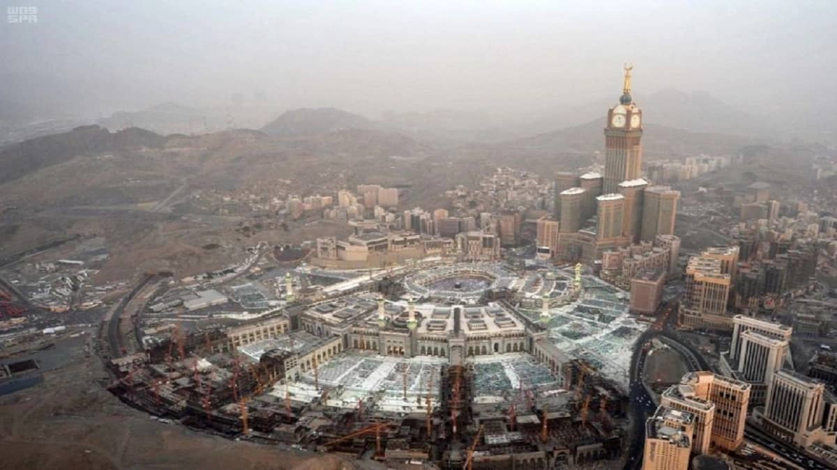 مكة المكرمة تُسجل أعلى درجة حرارة في المملكة اليوم