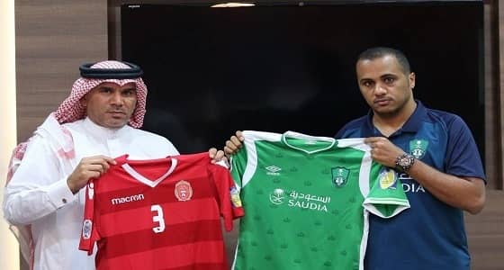 بالصور.. الاجتماع الفني الخاص بمواجهة الأهلي والمحرق