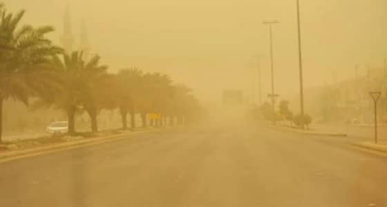 رياح وأتربة تغطي أجواء جازان ومكة والشرقية
