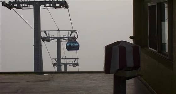 مبلغًا زهيدًا مقابل شراء " تلفريك " الباحة ‏