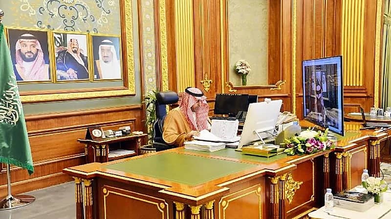 "الشورى" يدعو لدراسة الآثار المترتبة على استخدام وسائل التواصل على الأطفال