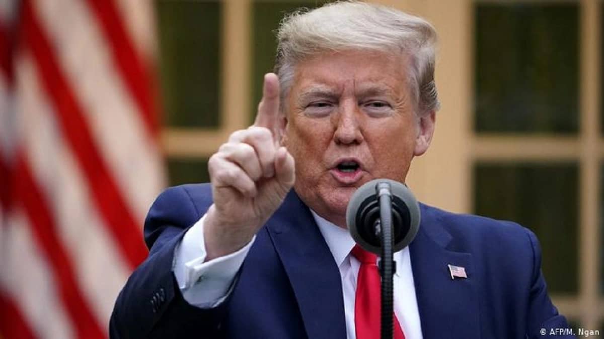 ترامب يلمح برفع السرية عن الطائرة مجهولة الهوية