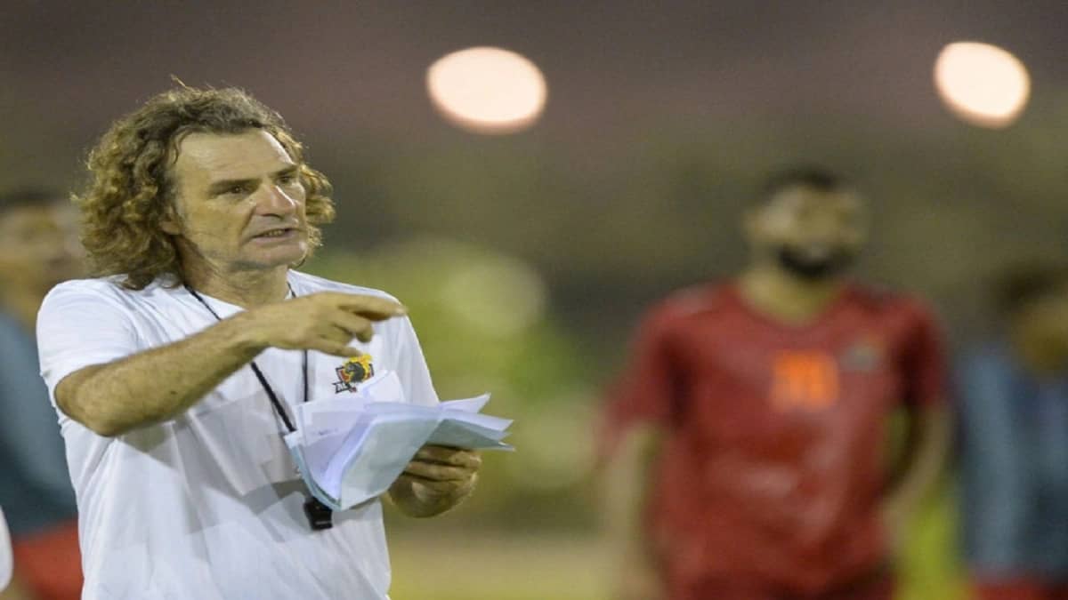 تمديد عقد كارينيو حتى نهاية 2021