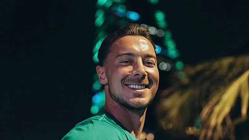 أول تعليق من يايسله بعد تجديد عقده.. صورة