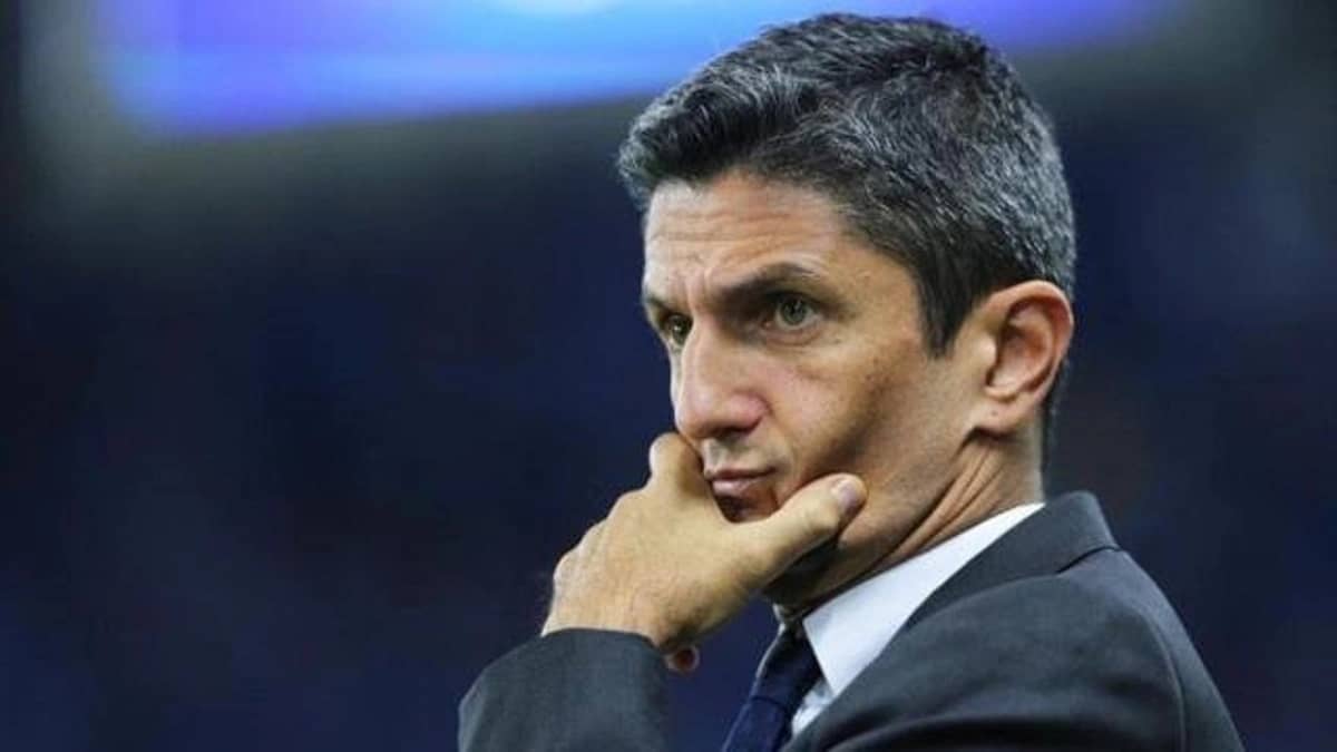 «الهلال» يعطي الضوء الأخضر للاعب وليد الأحمد للإعارة قبل الموسم الجديد