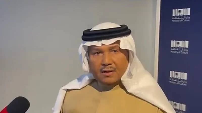 محمد عبده : عاميتنا فصيحة ولهذا يقل غناء الفنانين بالفصحى (فيديو)
