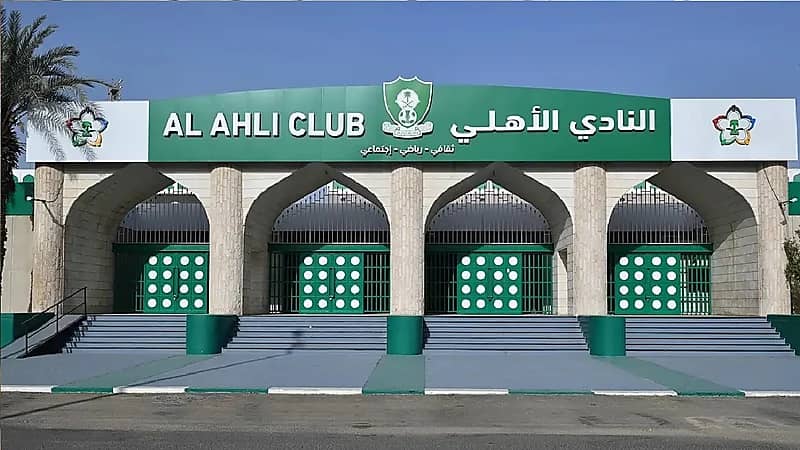 انفراجة تُقرب الأهلي من الكفاءة المالية