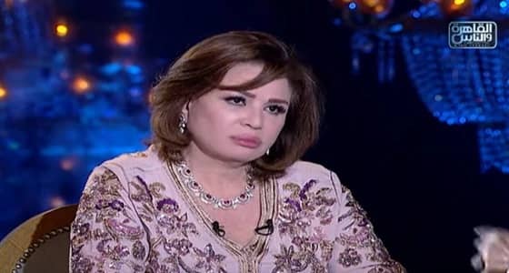 بالفيديو.. إلهام شاهين تعترف: " بوظت جوازة أختي من عمرو دياب "