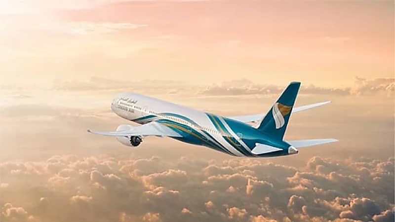 "الطيران العماني" تعلن فتح باب التوظيف بالرياض