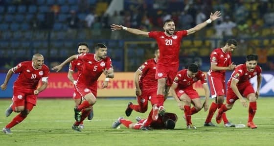 تونس تتمسك بالوصول إلى نهائي إفريقيا