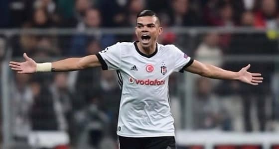 بيبي ينتقد جماهير ريال مدريد: " فاتر "