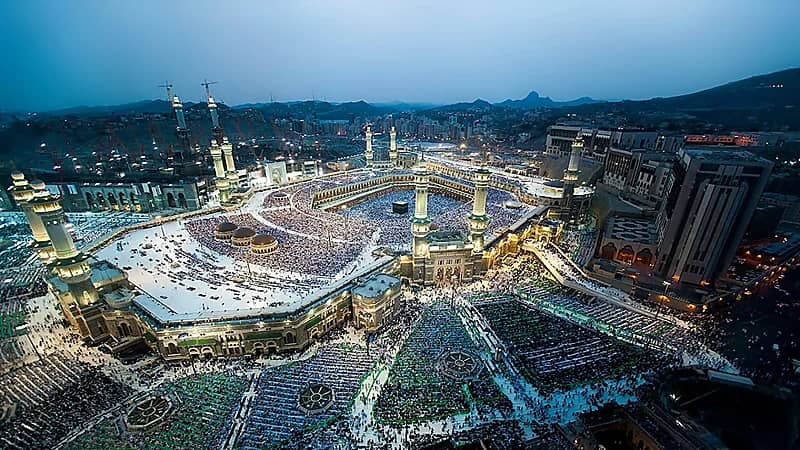 "المرور" يكشف طرق الوصول إلى المسجد الحرام خلال رمضان