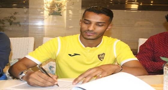 بالفيديو.. نايف هزازي يقدم الاعتذار للجميع ويؤكد: مستعد لأي عقوبة