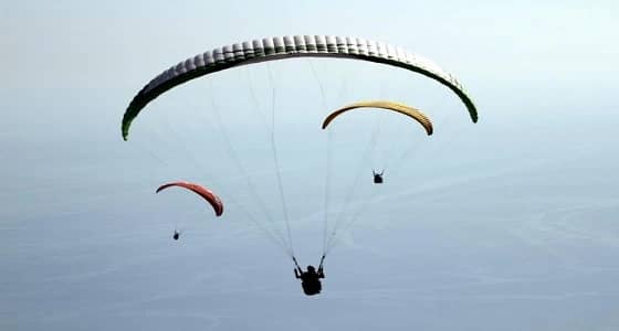 مصرع 9 أشخاص في رحلة قفز بالمظلات بالسويد