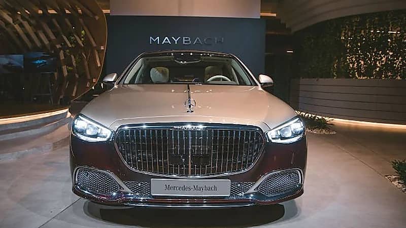 بالصور.. مواصفات وأسعار سيارات مرسيدس مايباخ موديل 2023 في المملكة