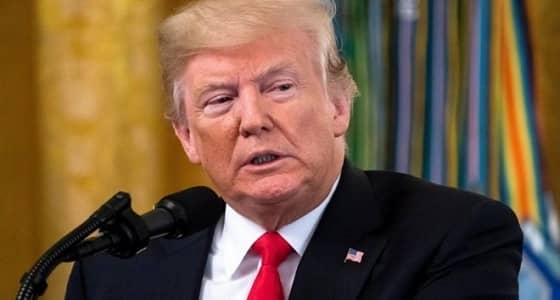 ترامب في ورطة بعد تلويحه بفرض جمارك على سيارات الاتحاد الأوروبي 