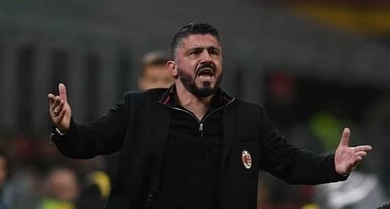 الثلوج تشعل غضب مدرب الميلان