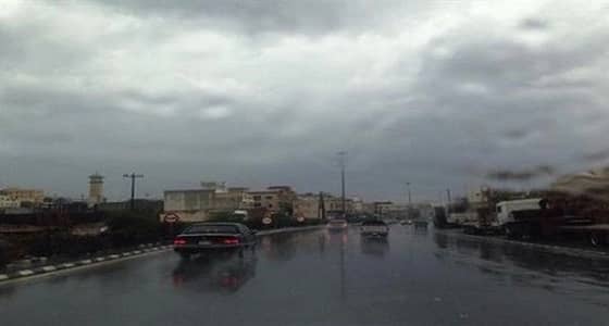 توقعات بهطول أمطار رعدية على الباحة