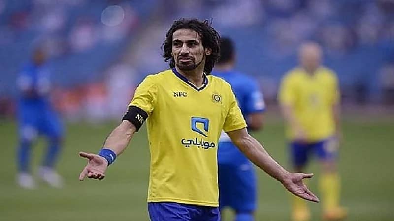 "الزوين" يحمل حسين عبدالغني تراجع آداء النصر ويحذر من انشغال الغنام