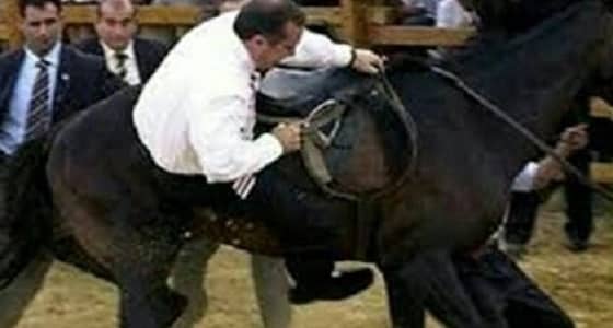 فيديو يربط بين سقوط أردوغان من على الخيل وهزيمته في انتخابات إسطنبول