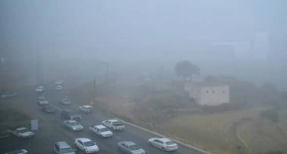 رياح وأتربة مثارة في 8 مناطق بالمملكة