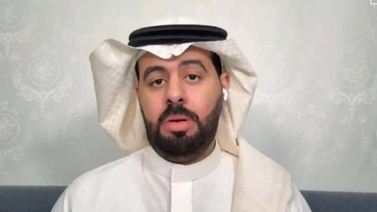 علام: ⁧‫الهلال‬⁩ يسير بشكل جيد في تجديد عقود لاعبيه..فيديو