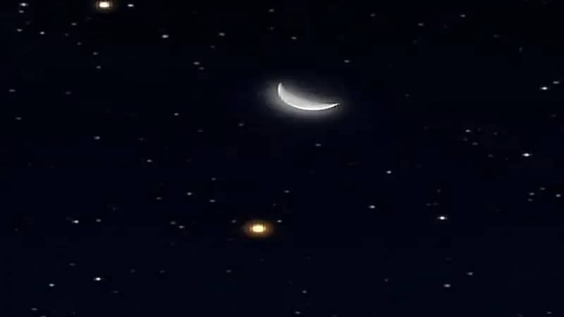 سماء الوطن العربي تشهد اقتران هلال ربيع الأول بكوكب المريخ اليوم