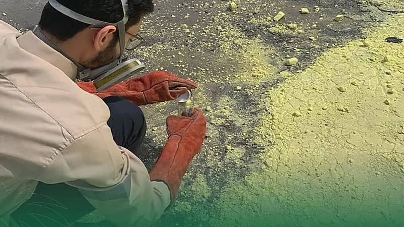 بالصور.. رصد بلاغ انسكاب مواد كيميائية بالشرقية