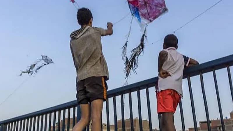 مشاجرة بسبب طائرة تتحول لجريمة قتل مروعة