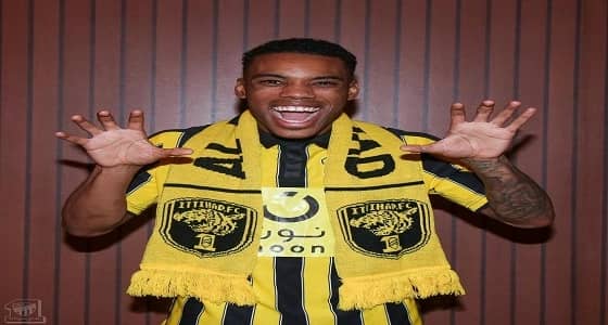 بالصور.. " غاري رودريغيز " ينضم لفريق الاتحاد