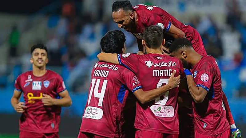 أبها في انتظار الكشف عن المدرب الجديد