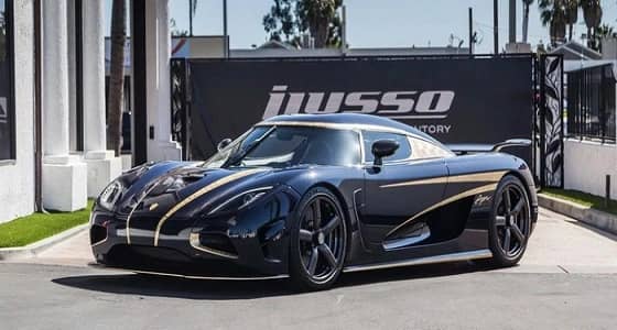 بالصور.. " كونيجسيج أجيرا R " ترصد للبيع في كاليفورنيا