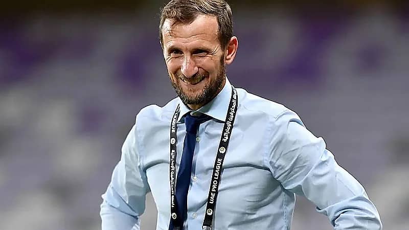 التعاون يتعاقد مع المدرب الأرجنتيني أروابارينا