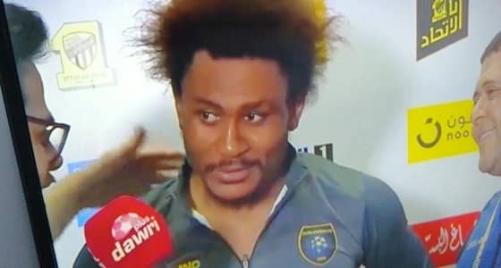 مراسل الناقل الرسمي للدوري يطلب تاوامبا تغيير اللوك