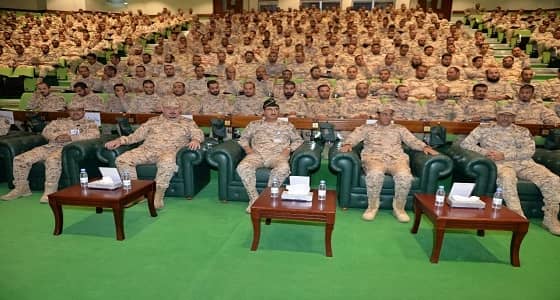 مدرسة إشارة الحرس الوطني تحتفل بتخريج عددا من الدورات