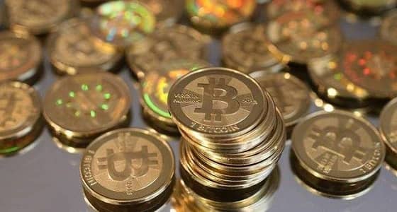 " بتكوين " تواصل تذبذبها.. وإثريوم ترتفع أعلى ألف دولار