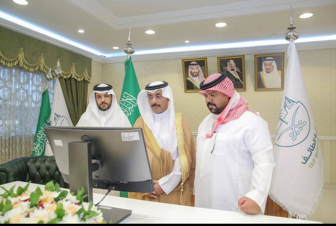 تدشين مبادرة تحسين وتطوير مداخل المويه.. صور