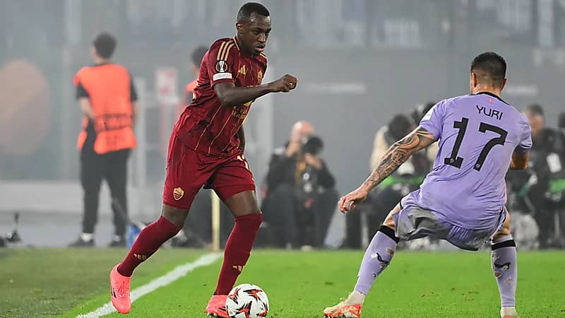 سعود عبدالحميد يلفت الأنظار في أول مشاركة مع روما .. فيديو