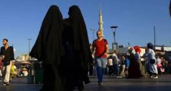 بعد انهيار السياحة ..تركيا تفرض إجراء جديد على السياح السعوديين