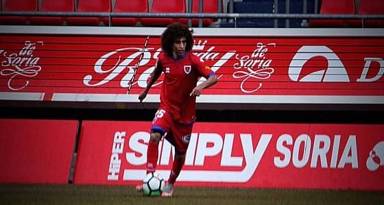 بعد انتهاء فترة احترافه بإسبانيا دون مشاركة..علي النمر: استفدت كثيرا