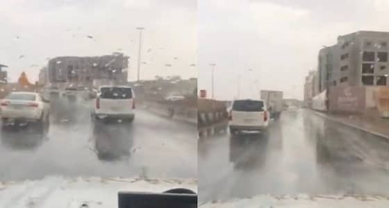 بالفيديو.. هطول أمطار غزيرة على حائل