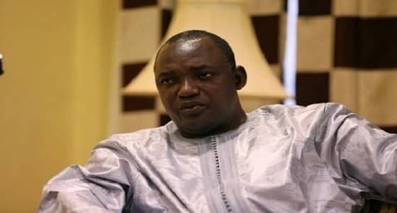 رئيس جمهورية جامبيا يصل إلى المدينة المنورة