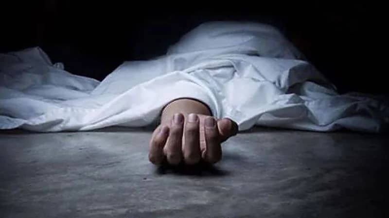 رجل ينهي حياته بطلق ناري في الصدر