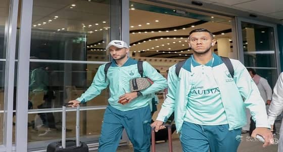 بالصور.. بعثة الأهلي تصل الرياض استعدادًا لمواجهة الهلال
