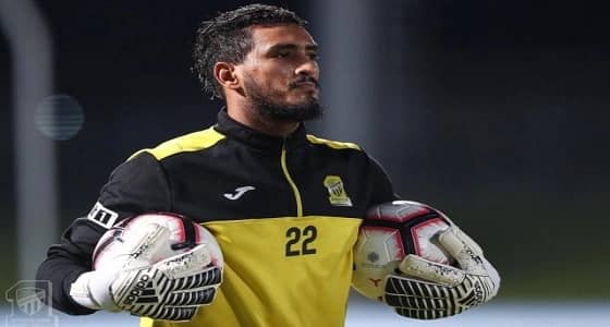 بالفيديو.. فواز القرني: غوميز كان محظوظًا في الهدف الأول