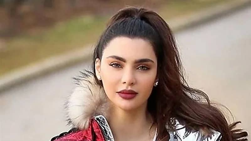 فنانة لبنانية ترد على اتهامها بالحمل دون زواج: "اتعلموا التحضر"