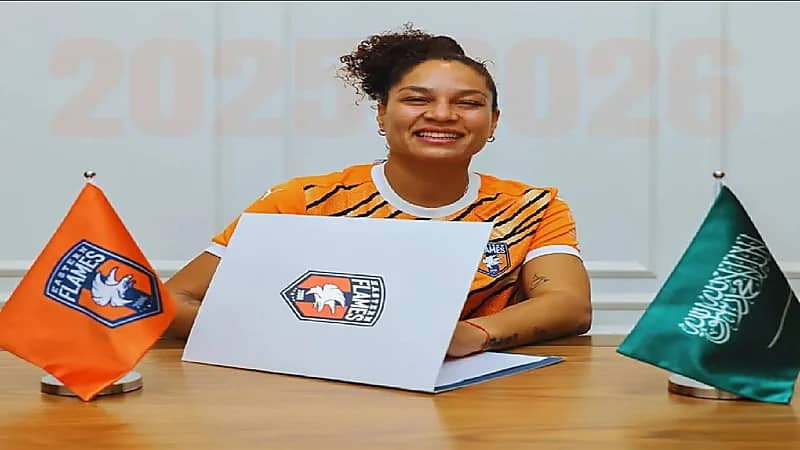 شعلة الشرقية يضم الفنزويلية أوريانا التوڤا